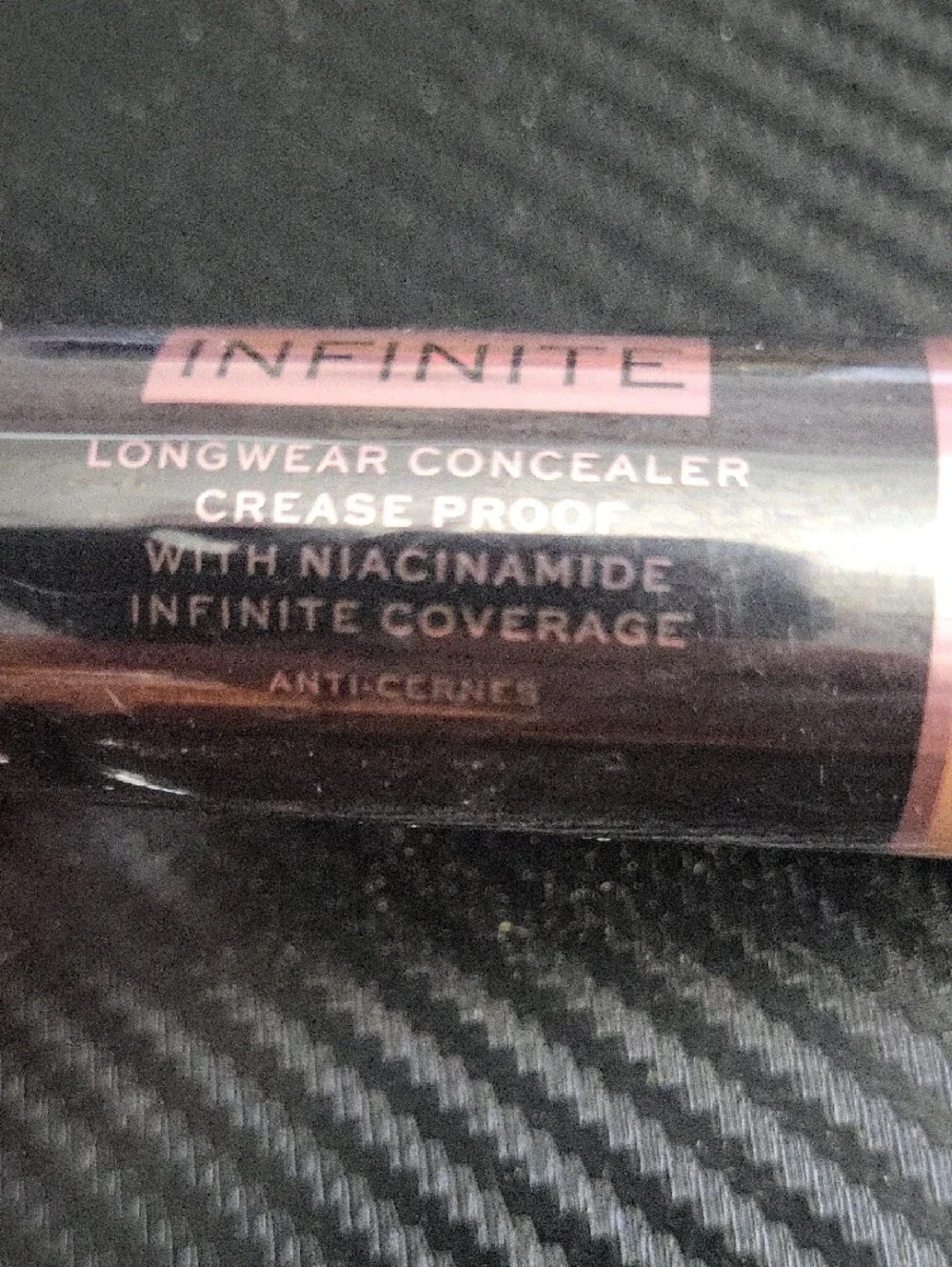 New Revolution Conceal‎ & Define Infinite Concealer C12